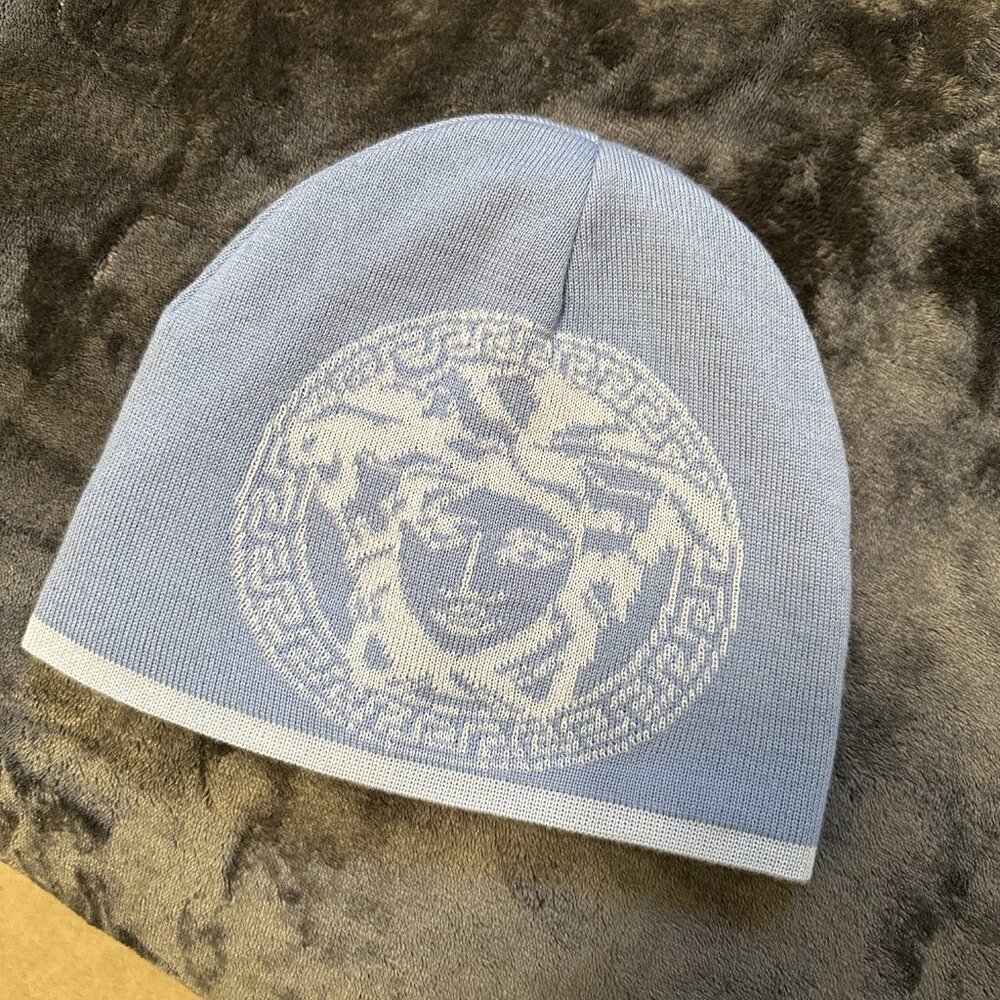 Large Medusa Logo Two Tone Beanie
